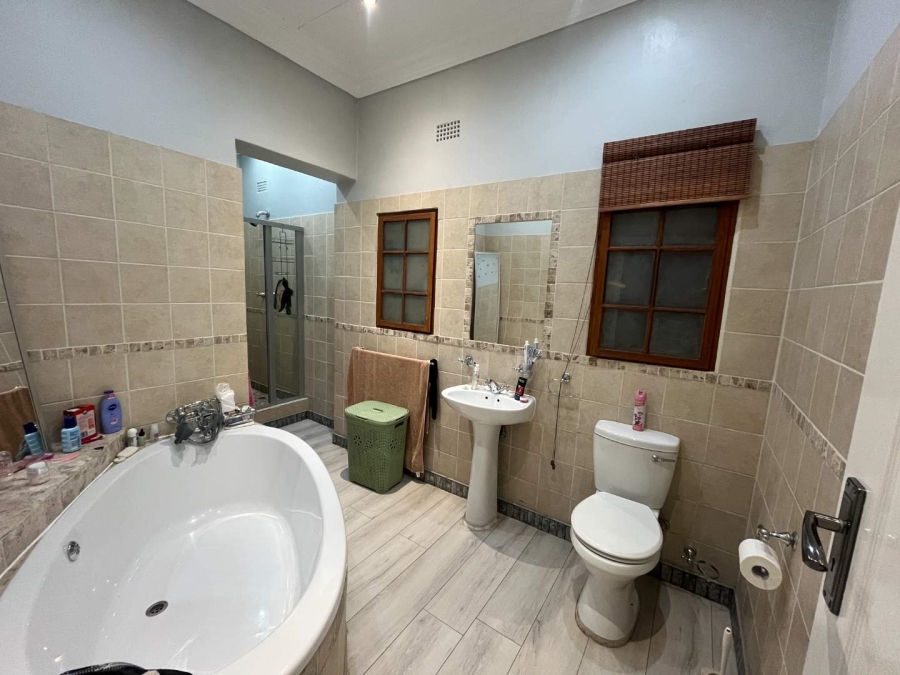 5 Bedroom Property for Sale in Keidebees Northern Cape